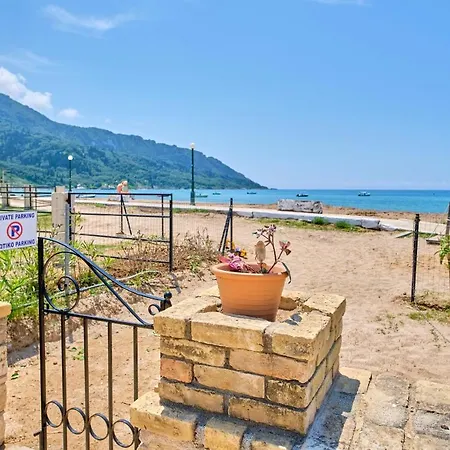 Limosa House Corfu * آغيوس غيوريوس باغون