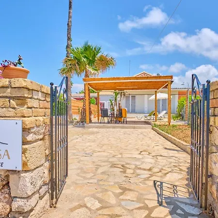 Дом отдыха Limosa House Corfu