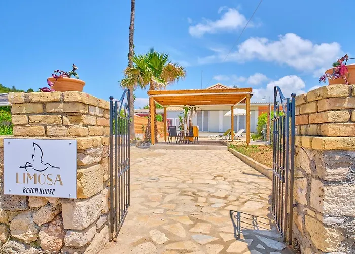Дом отдыха Limosa House Corfu